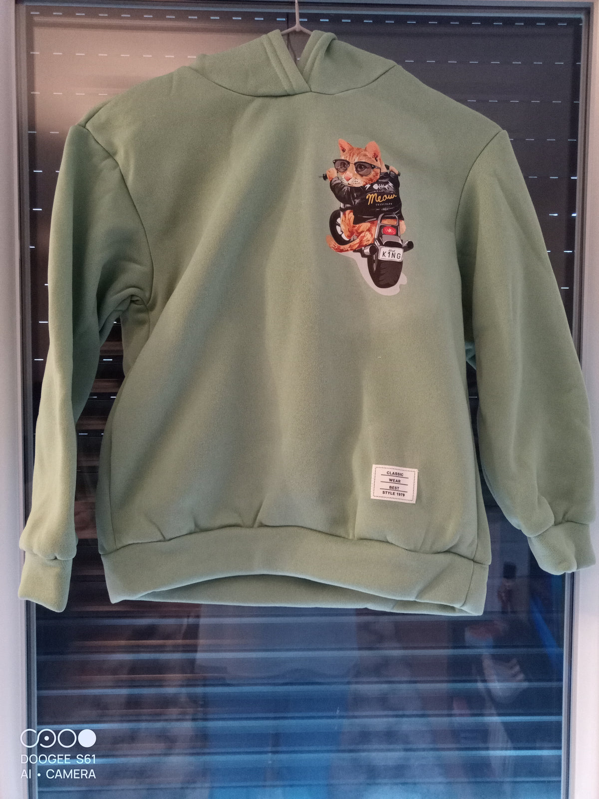 SWEAT A CAPUCHE ENFANT 9 ANS (Copie)